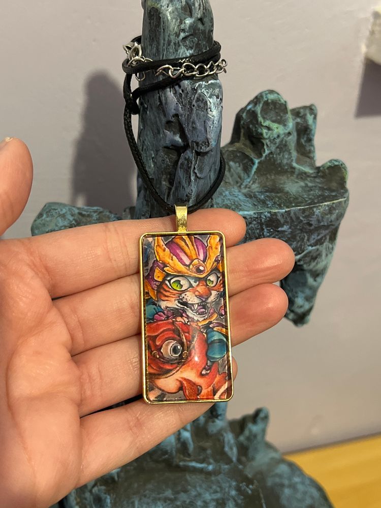 BEAUTIFUL COLOURFUL GLASS NECKLACE NECKLACE HANDMADE