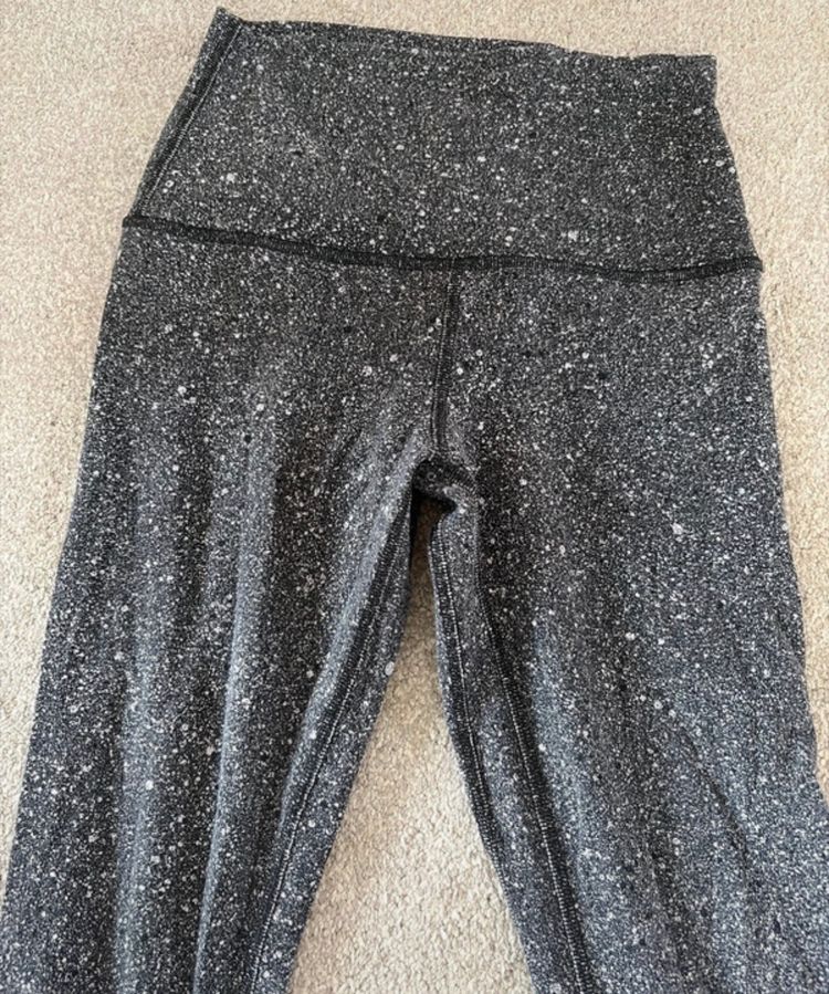 Immagine di Dark Grey Speckled Lululemon Leggings UK 10 4