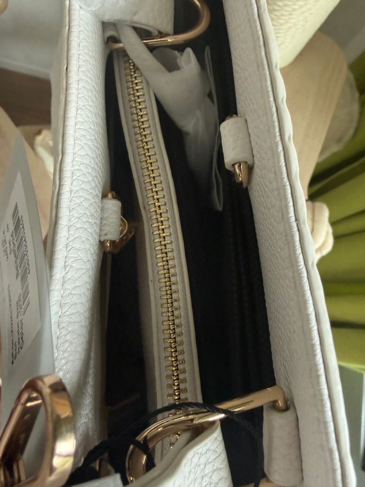 V 1969 Italia White Handbag 3
