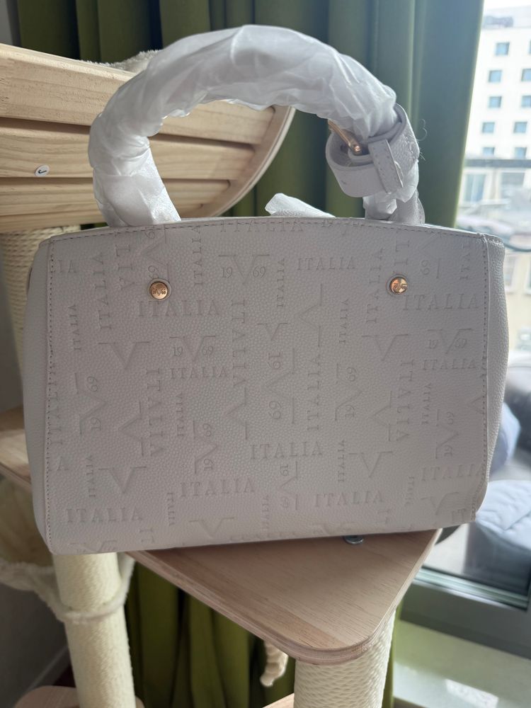 19-69 V 1969 Italia White Handbag product image
