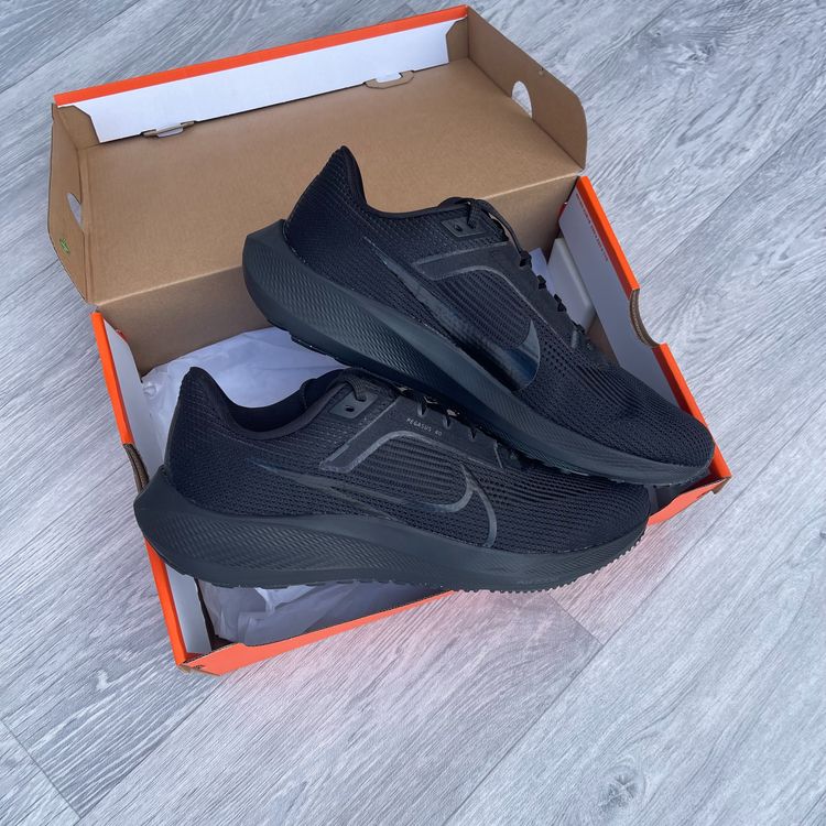Nike Air Zoom Pegasus 40 Running Gym Trainers - Triple Black [DV3853-002] image 7