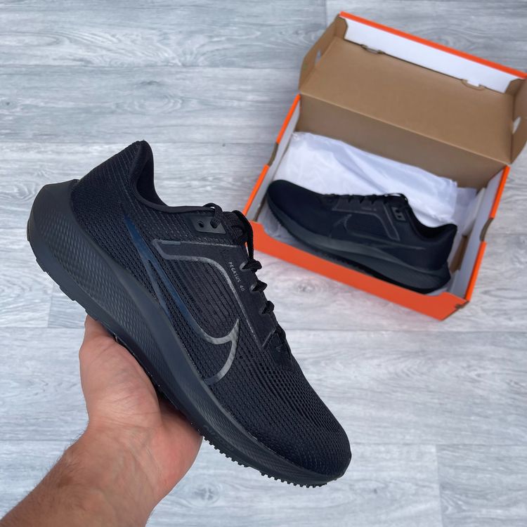 Nike Air Zoom Pegasus 40 Running Gym Trainers - Triple Black [DV3853-002]