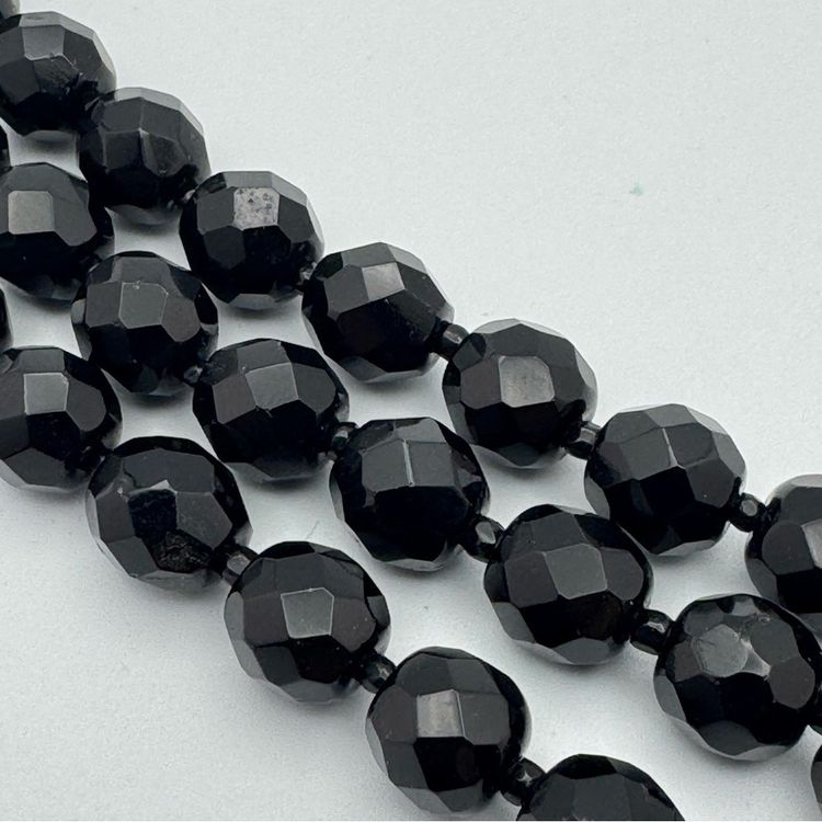 Black Beaded Bracelet With Gold Clasp obraz 1