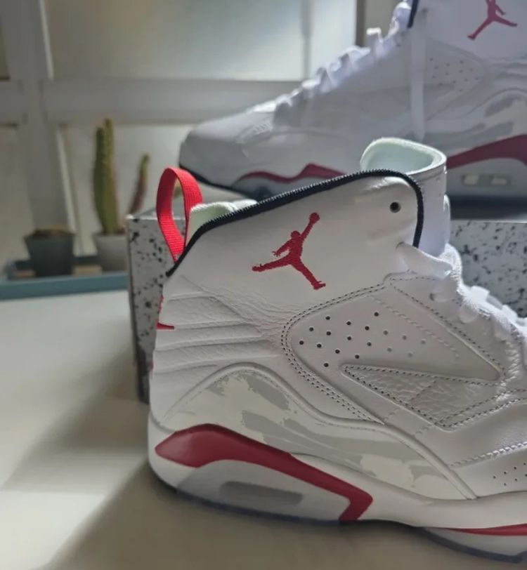 Jordan Mvp Basketball Shoes image 2