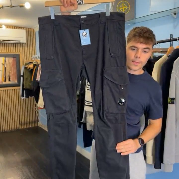 38W CP COMPANY CARGOS image 1