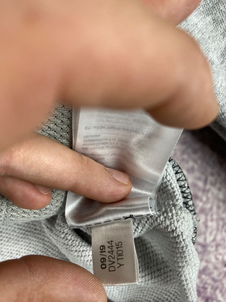 Immagine di Adidas Grey Zip-Up Track Jacket 10