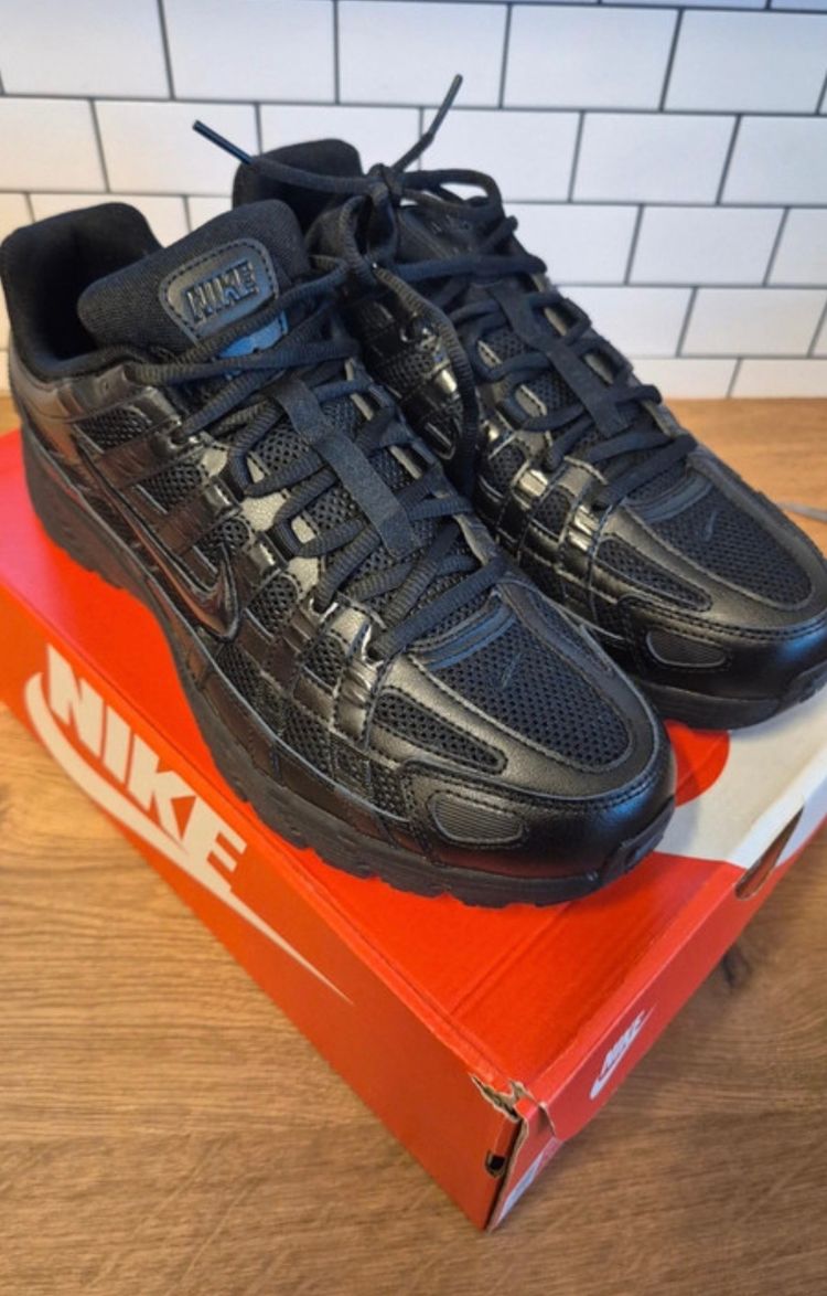 Nike p6000