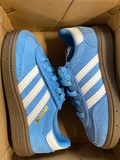 Adidas Kids spezial - uk6c - NWD (frayed lace) - £40RRP#26