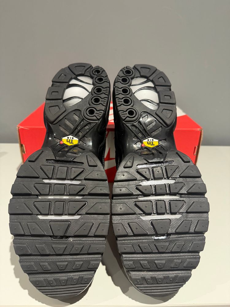 Nike Air Max Plus Triple Black – UK 10 (No Box) image 4