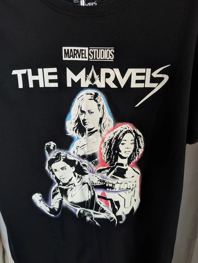 Marvel Studios The Marvels T-Shirt Black XL Captain Marvel Graphic Cotton Top image 2