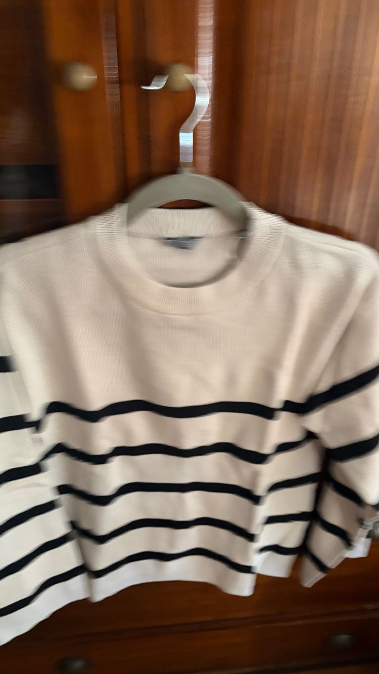 Immagine di Striped Sweater 1