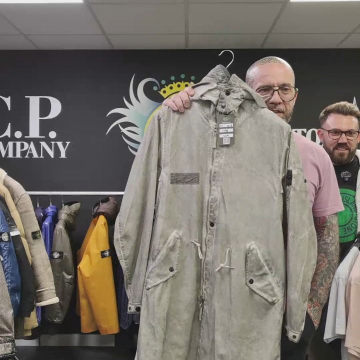 Stone Island Shadow Project 1758		Stone Island shadow Project Raso - R 3L 'Dust' fishtail parka	grey	M product image