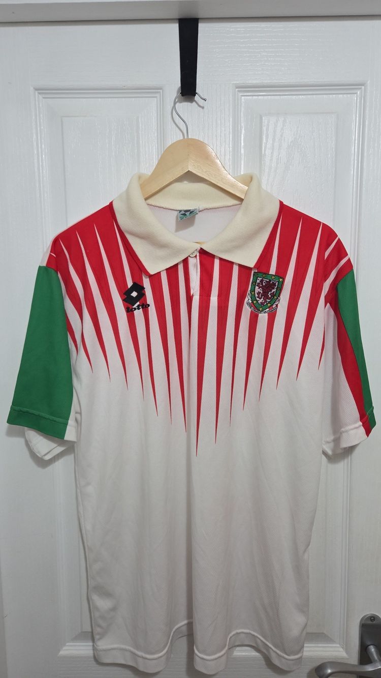 Lotto Wales Away 1996-1998 Mens Large/XL image 1