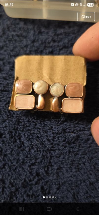 Vintage Clip-On Earrings £2