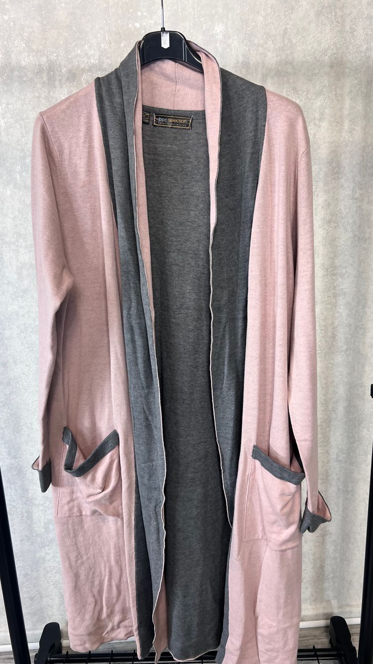 Kardigan długi różowo - szary z kieszeniami rozmiar 44/46 plus size