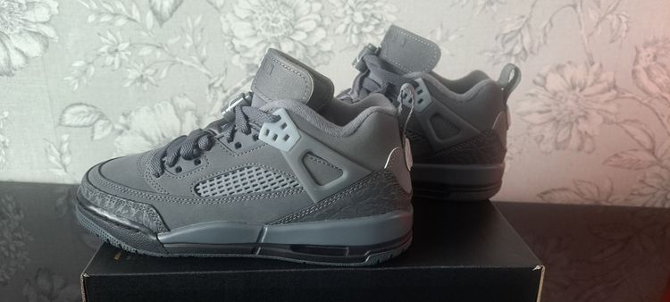 Jordan Spizike Low GS UK 3 EUR 35.5 Dark Grey Brand New Box No Lid image 3