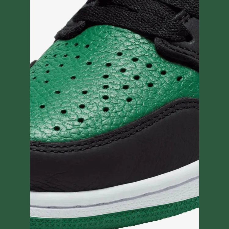 Air Jordan 1 Retro High Pine Green Black image 2