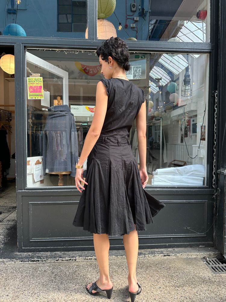 Immagine di black cotton drop waist wrap dress 6