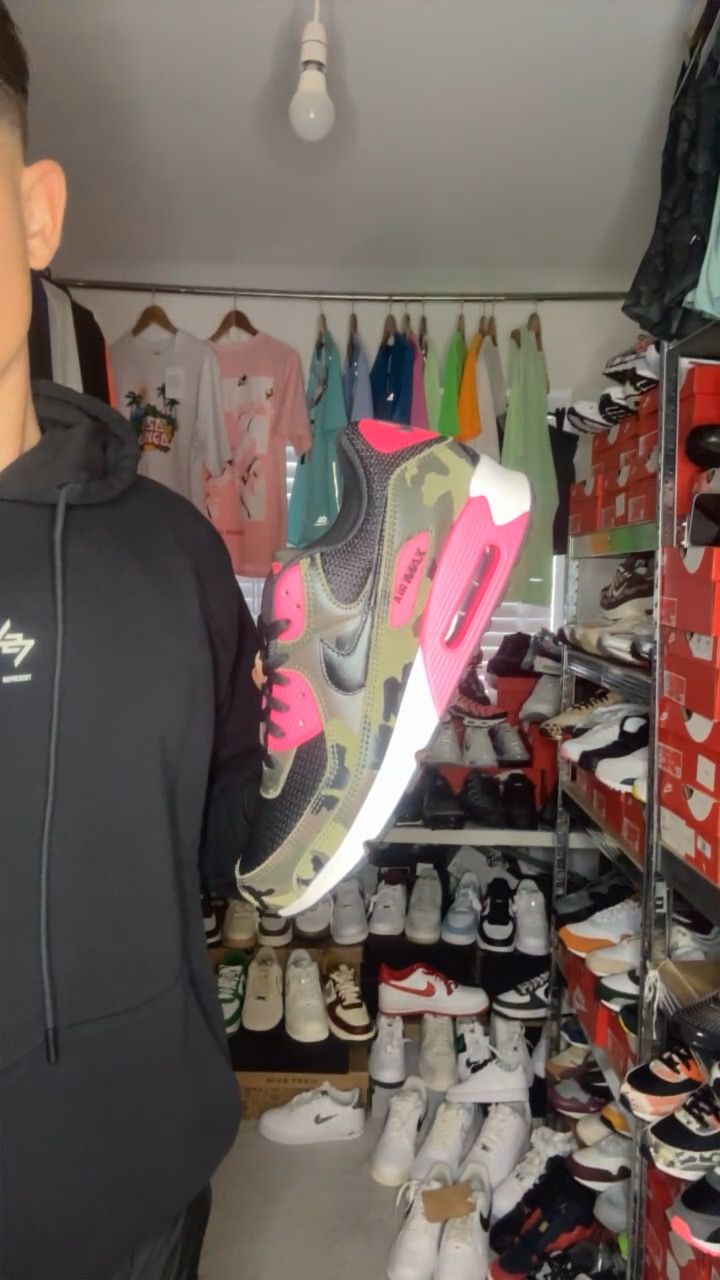Nike Nike air max 90 9.5 or 10.5  product image