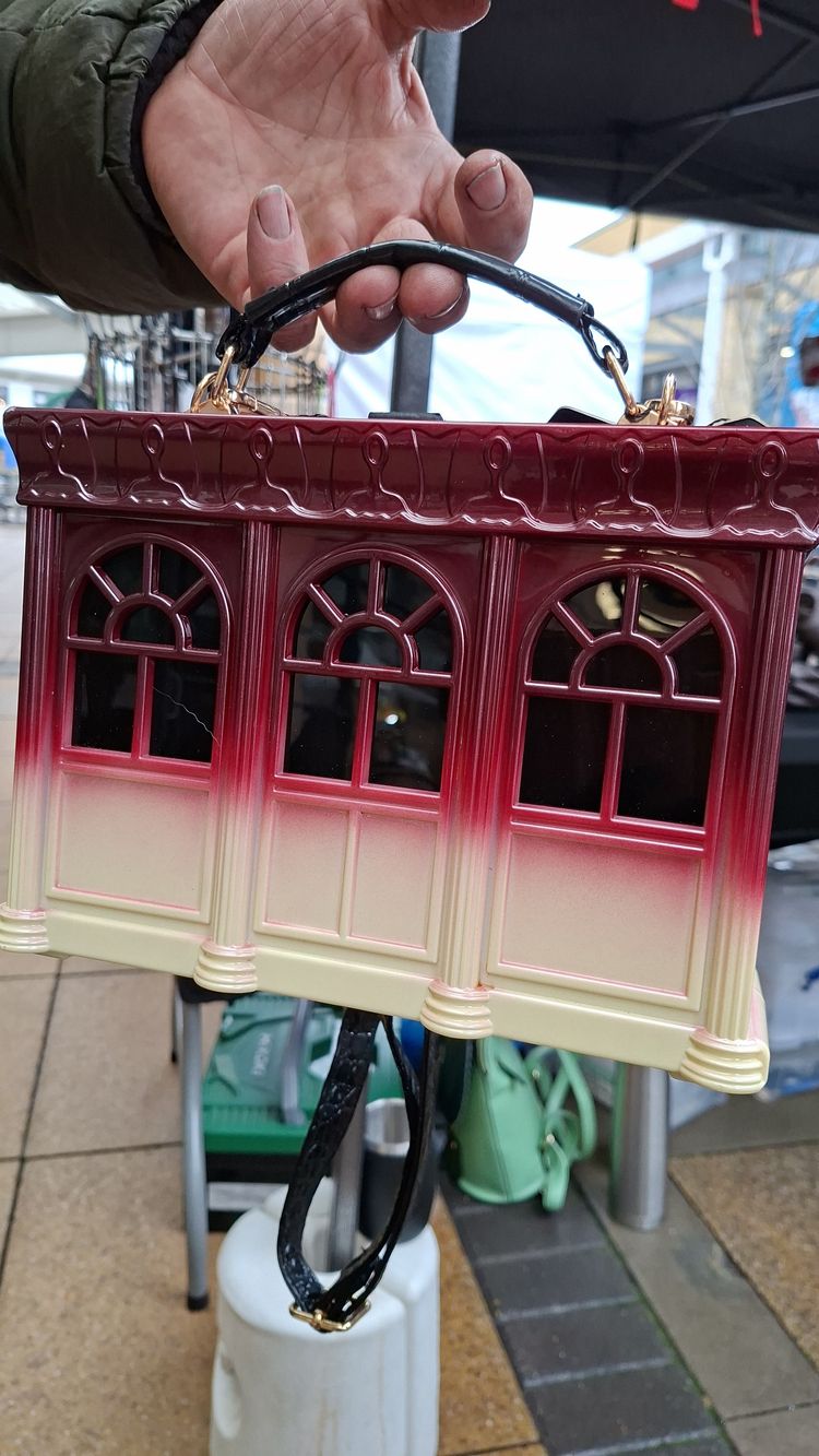 Other Window Pane Shaped Handbag product image