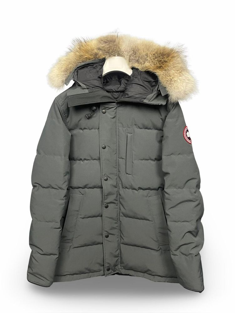 Unknown Seller Canada Goose Carson Parka Excellent Graphite (Large Fusion) product image