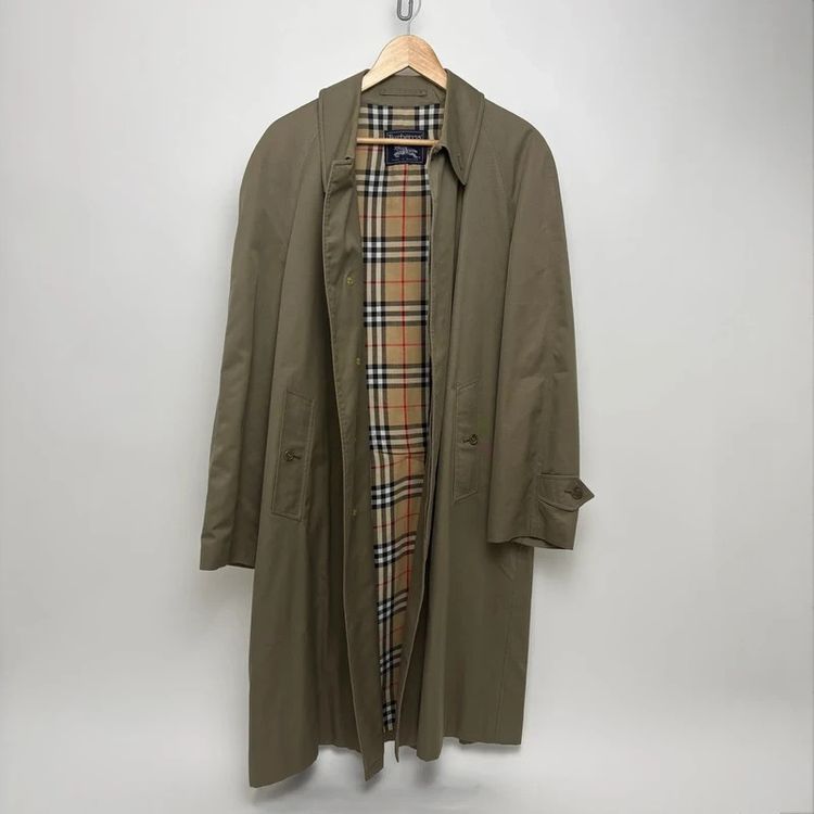 Burberry Vintage Olive Nova Check Lined Mac Trench Coat imagen 2