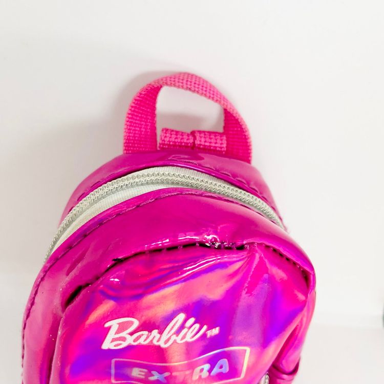 Barbie Extra | Small Shiny Hot Pink Backpack | Empty | Doll Sized Accessory imagen 2