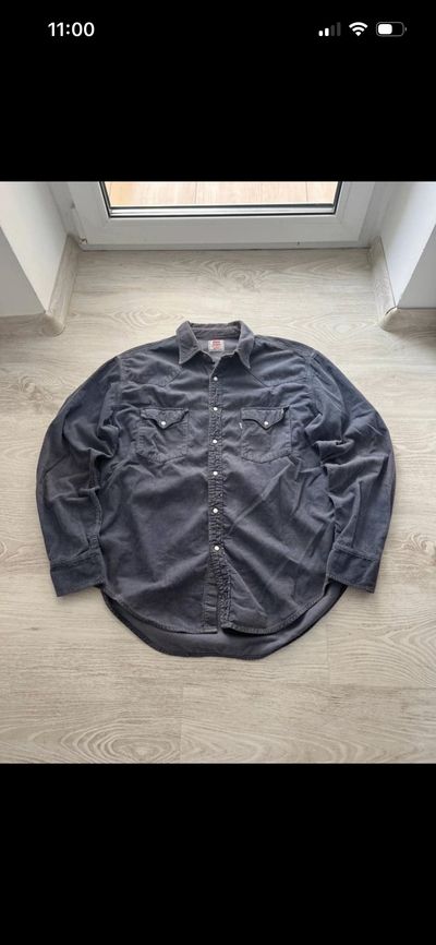 Grey Button-Up ShirtLevis