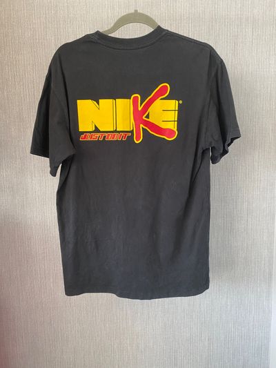 Nike Black Graphic T-Shirt