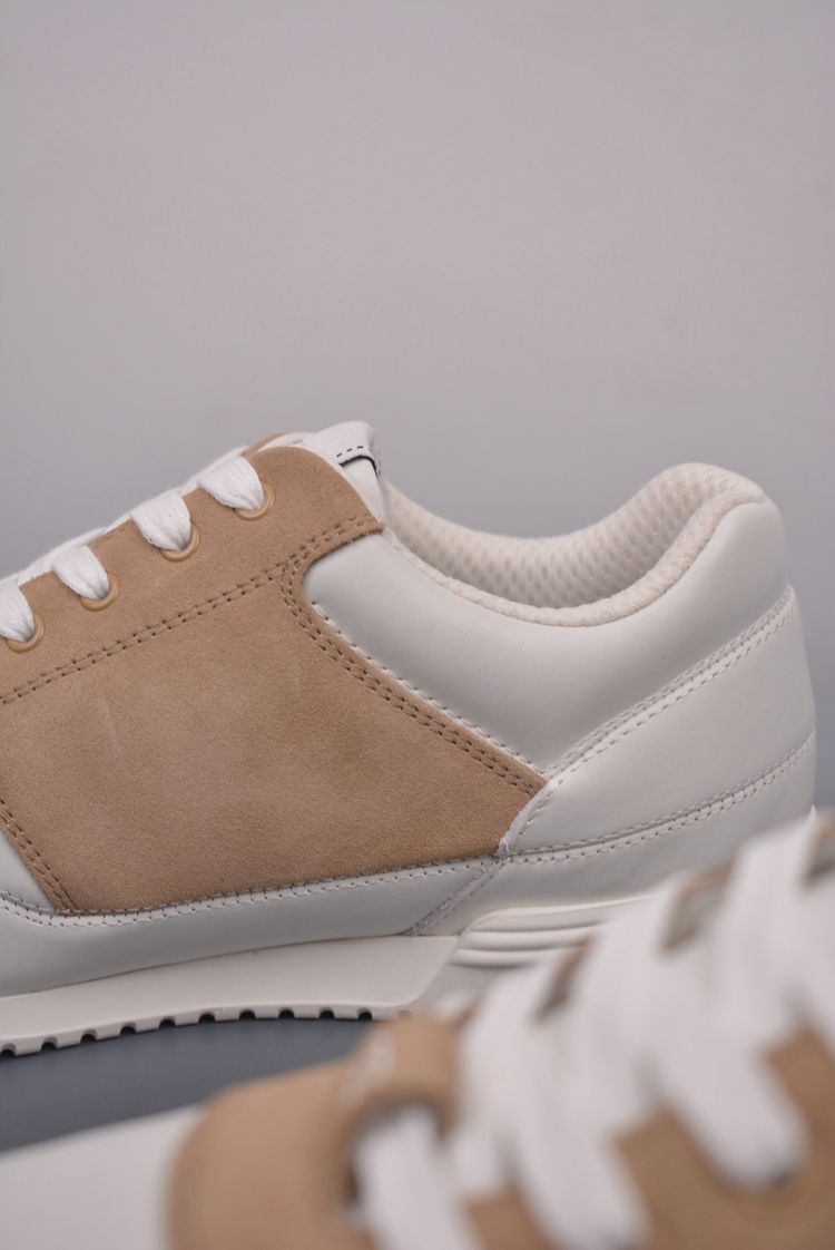 Chanel Beige And White Sneakers 7
