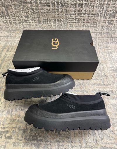 Ugg Tasman black weather slipper