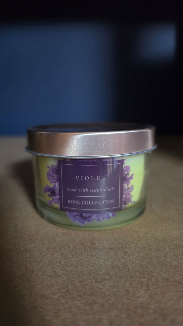 Violet Scented Candle