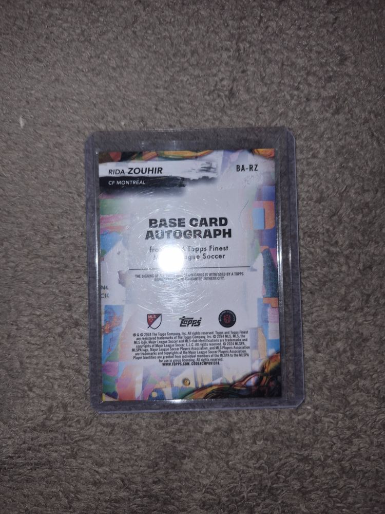 Topps Finest Soccer Card image 2