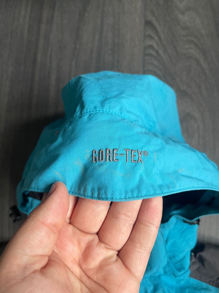 Blue and Black Goretex North Face Ski Jacket imagen 3