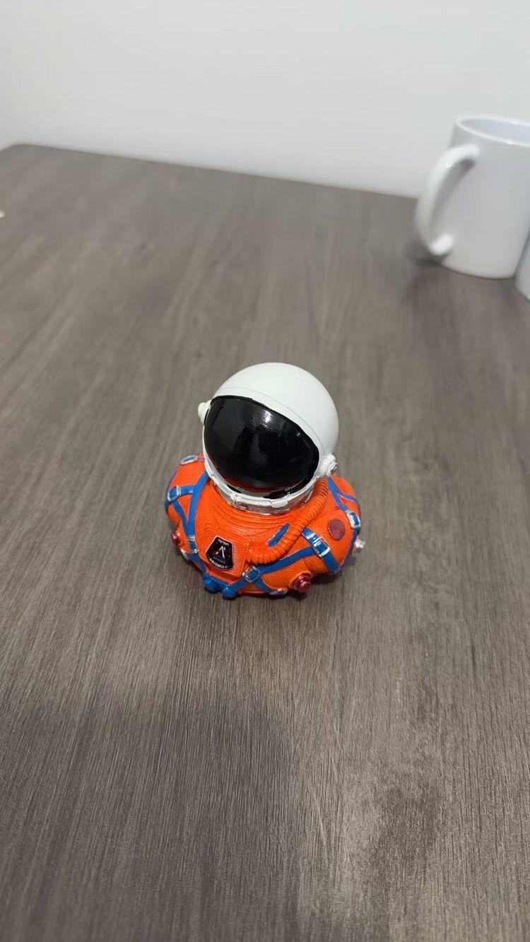 Astronaut Figurine image 1