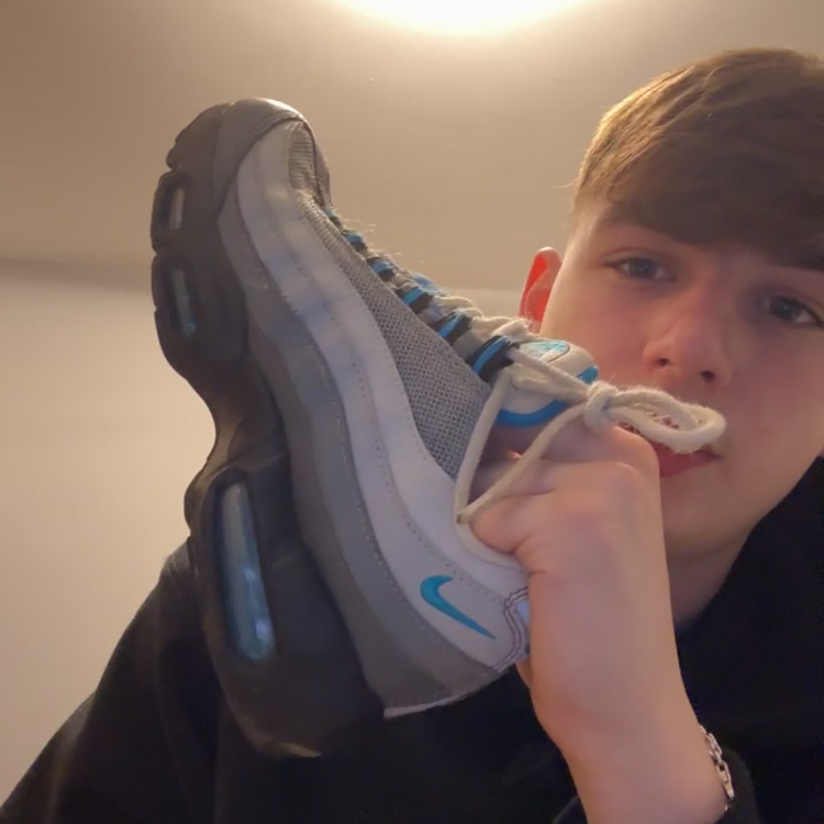 Nike nike air max 95s size 3 product image
