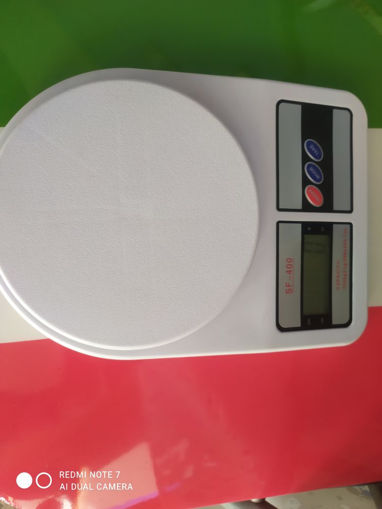 Digital Kitchen Scale 2