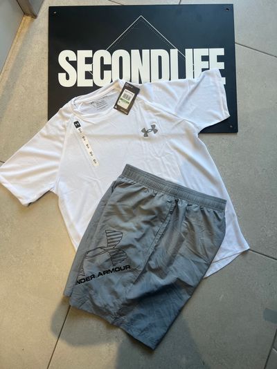 Any under armour sett £34.99 size XS-S/M 4