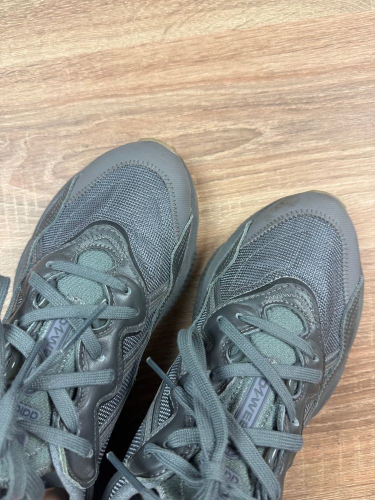 Immagine di 2022 Adidas Ozweego 'Grey Gum' UK9 6