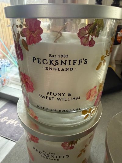 Pecksniff'S Peony & Sweet William Candle