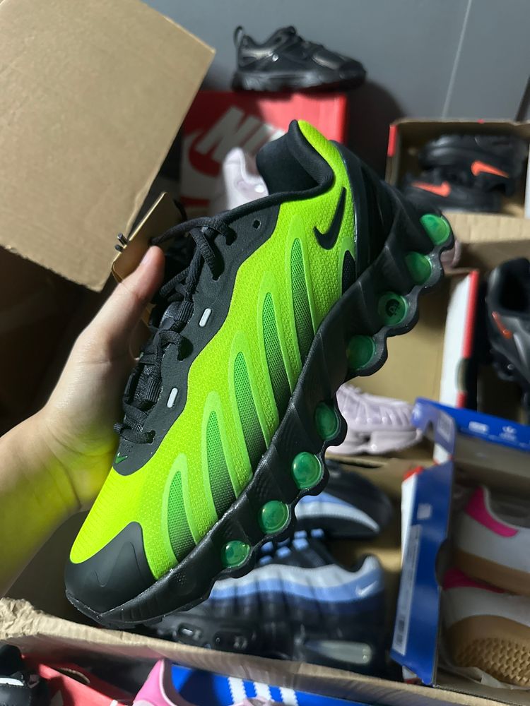 Nike Running Shoe Dn8 uk5 obraz 1