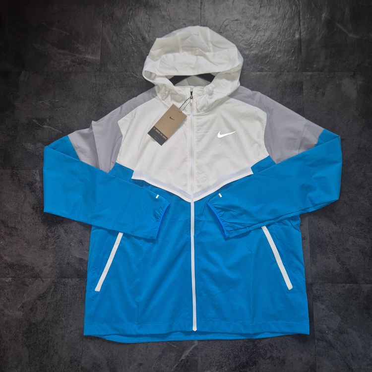 Nike UV Repel Color-Block Windrunner