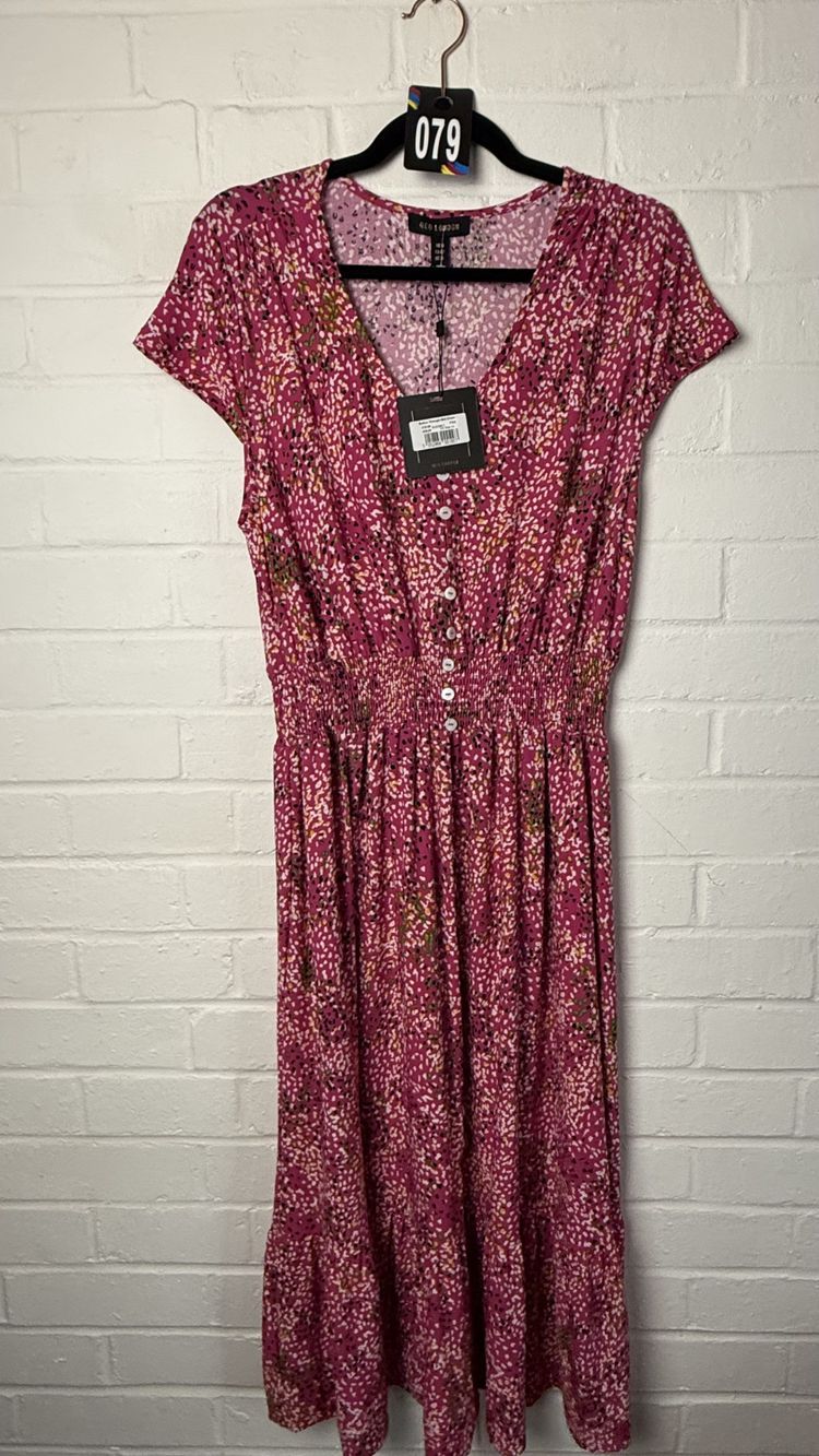 079 size 14 qed dress bnwt