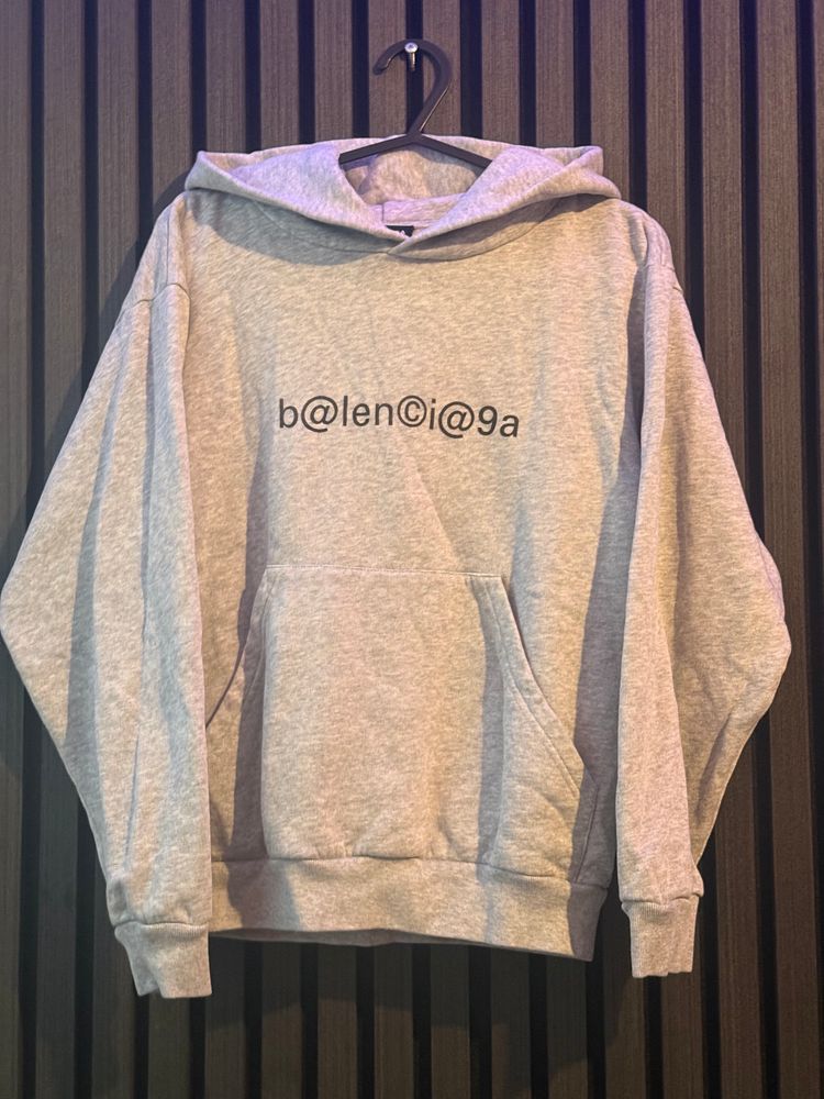 Kids size 8 balenciaga Grey Hoodie With Text Print