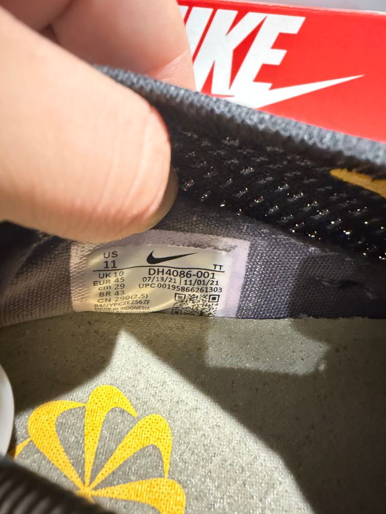 Nike Air VaporMax 2021 FK Black University Gold – UK 10 (No Box) image 5