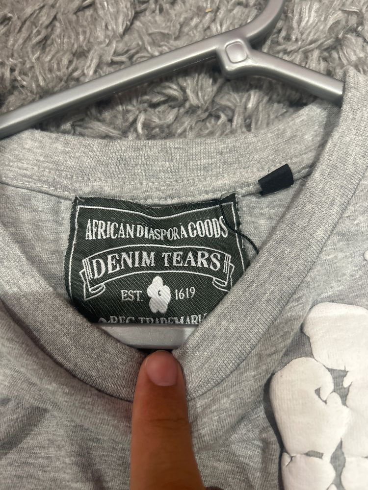 Denim Tears Grey T-Shirt With White Floral Pattern image 2
