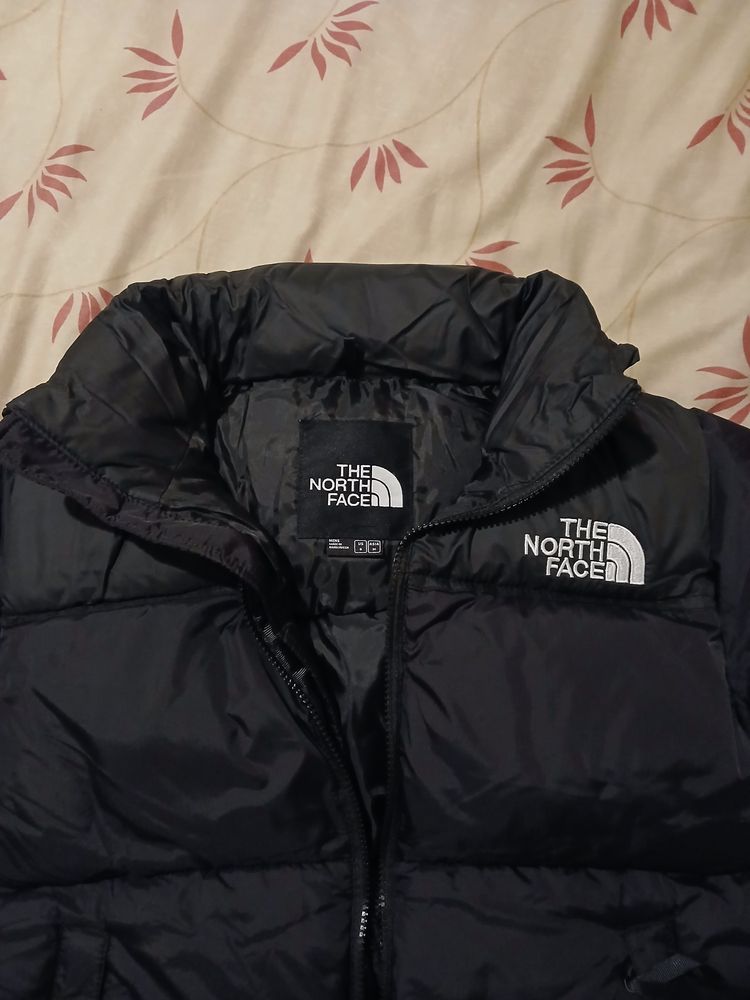 The North Face Black Puffer Jacket image 4