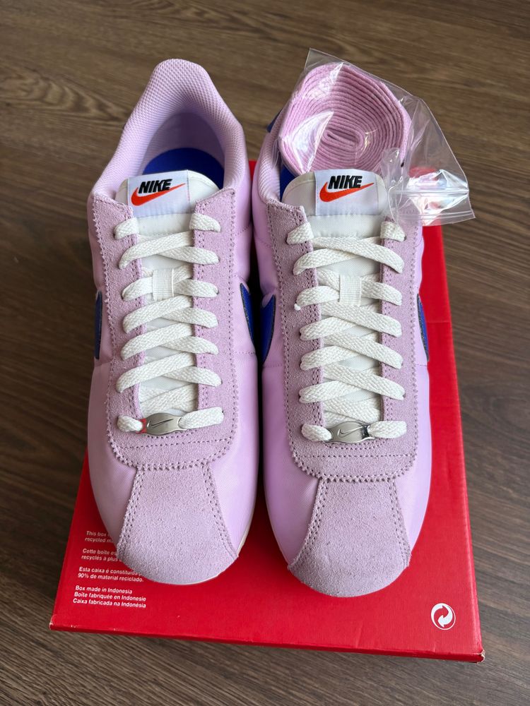 Nike Cortez Sneakers image 2