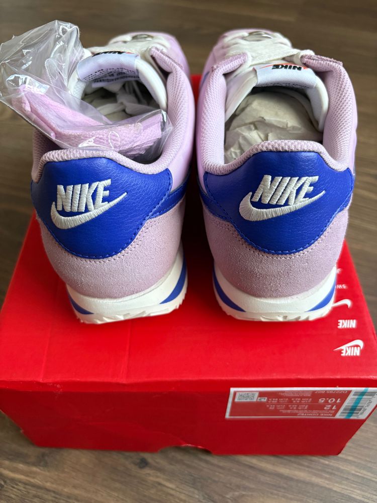 Nike Cortez Sneakers image 4