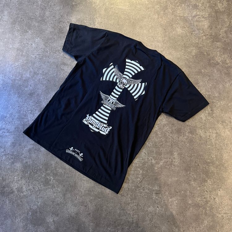 Chrome Hearts Yungblud Aerosmith Cross T-shirt Black/White Taglia L (Nuovo)